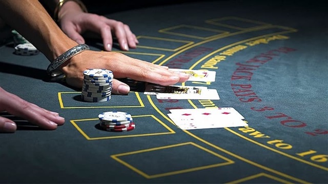 Cách đọc bài poker đối thủ như tay chơi chuyên nghiệp Cách đọc bài poker đối thủ như tay chơi chuyên nghiệp