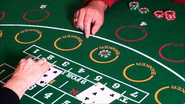 Chơi Baccarat bằng chiến lược phẳng Chơi Baccarat bằng chiến lược phẳng