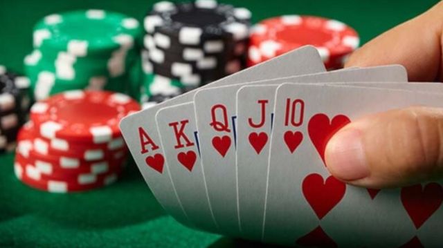 Điều kiện chiến thắng trong baccarat deluxe là gì? Điều kiện chiến thắng trong baccarat deluxe là gì?