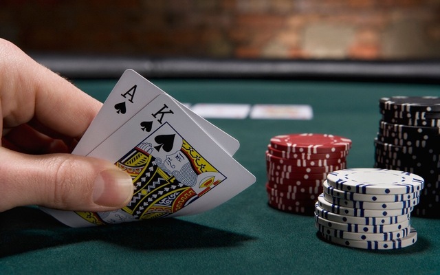 Cách chinh phục game chơi poker từ những quy tắc đơn giản nhất Cách chinh phục game chơi poker từ những quy tắc đơn giản nhất