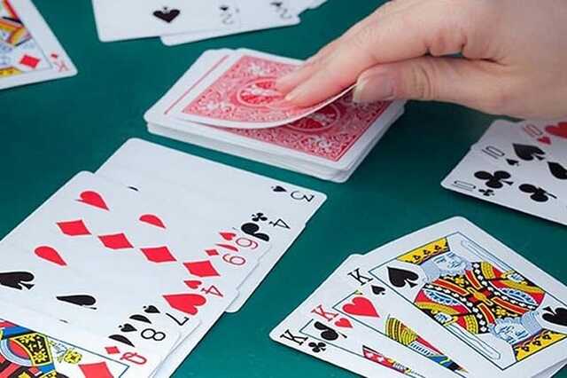 Hướng dẫn đánh game phỏm - Từ cách tạo phỏm cho đến ù bài thành công Hướng dẫn đánh game phỏm - Từ cách tạo phỏm cho đến ù bài thành công
