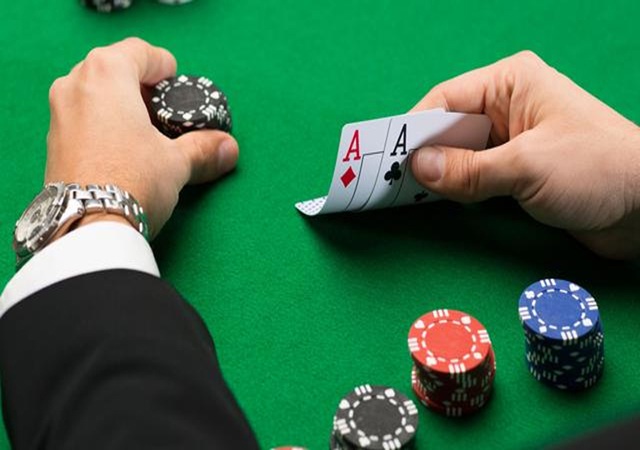 Tìm hiểu chiến thuật chơi bài Xì dách Tìm hiểu chiến thuật chơi bài Xì dách